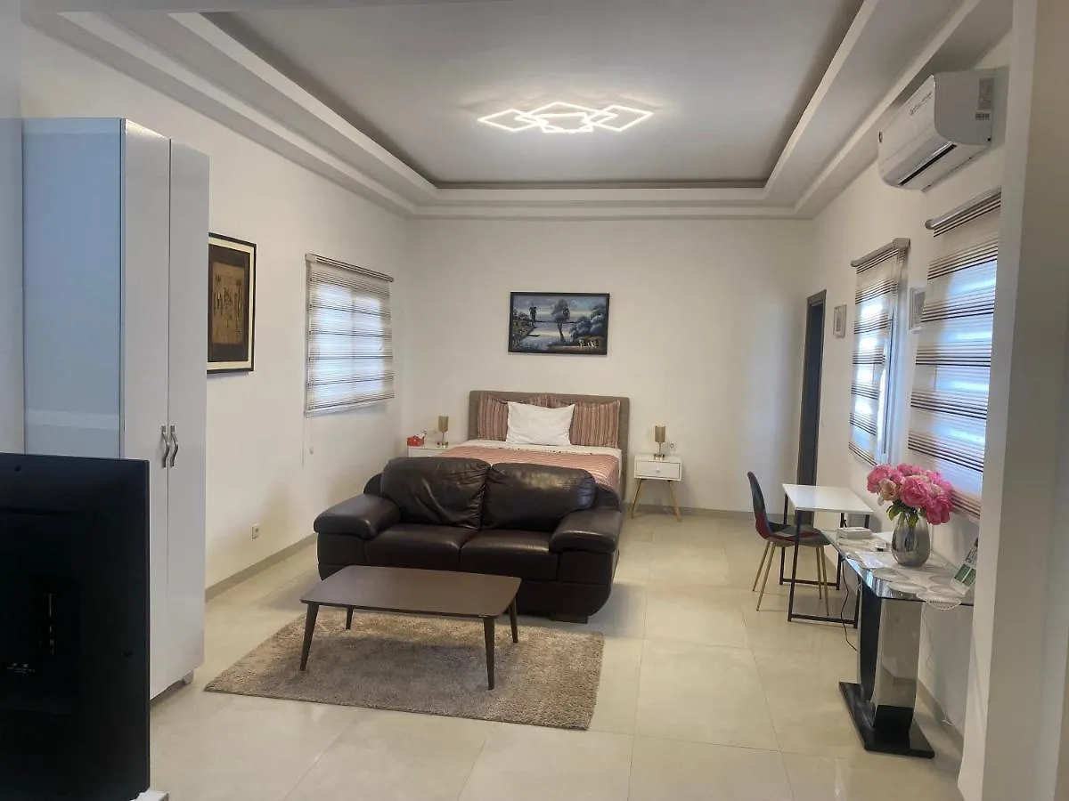 Studio De Luxe Gallo 5 - Mamelles Dakar 0*,  Senegal
